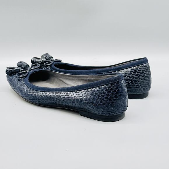 Stuart Weitzman Shoes Womens 6 Blue Ballet Flats Tulip Bow Tassel Snake Embossed - Picture 6 of 13